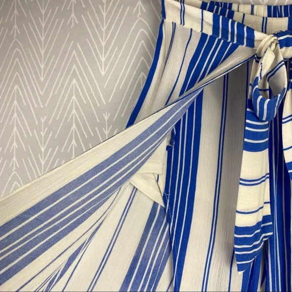 HYFVE Split Front Chic Striped Pants in Blue Stripe. - Picture 3 of 10